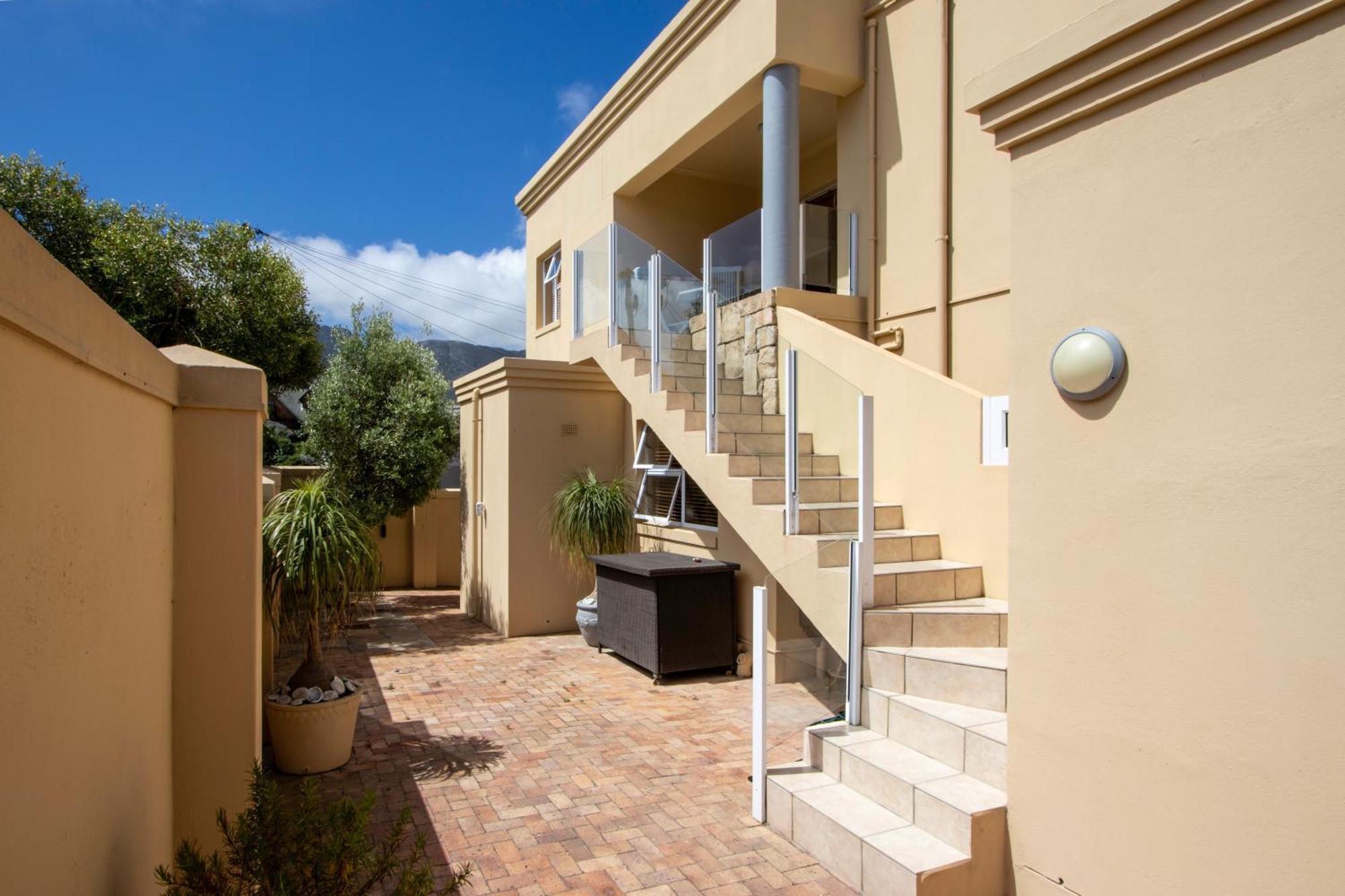 Villa Ocean View Living Hermanus Exterior foto